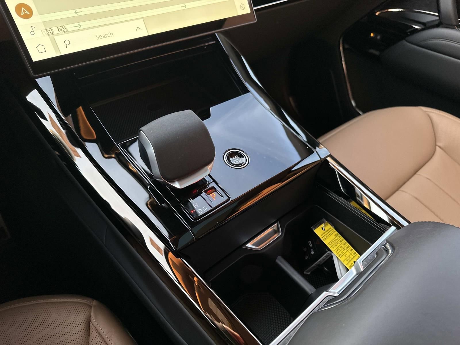 New 2026 Land Rover Range Rover Sport Dynamic SE image 17