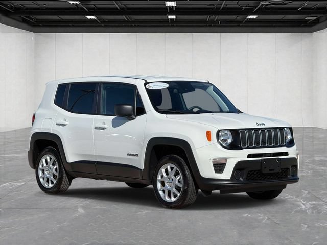 Certified 2023 Jeep Renegade Latitude AWD/4WD image 3