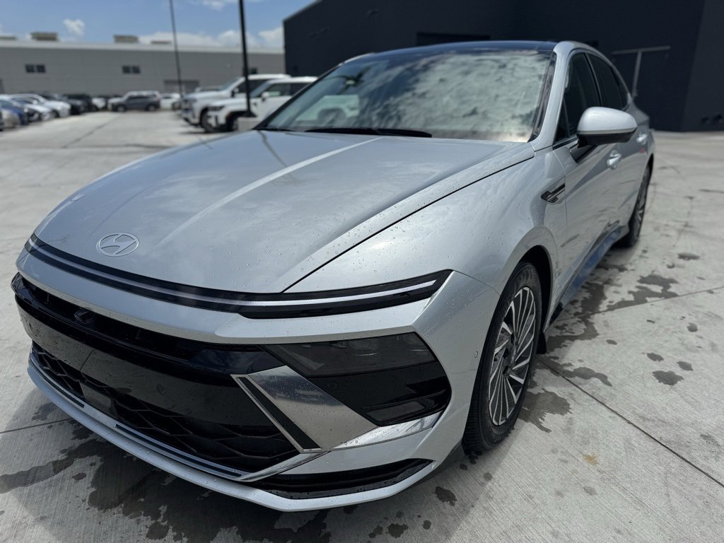 New 2025 Hyundai Sonata Limited