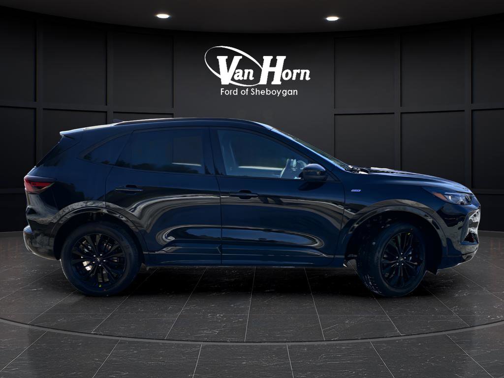 New 2026 Ford Escape ST-Line Elite image 2