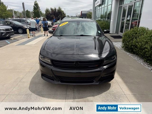 Used 2017 Dodge Charger R/T RWD image 2