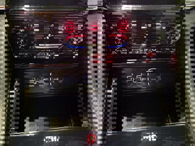 Used 2024 Jeep Grand Cherokee Altitude image 25