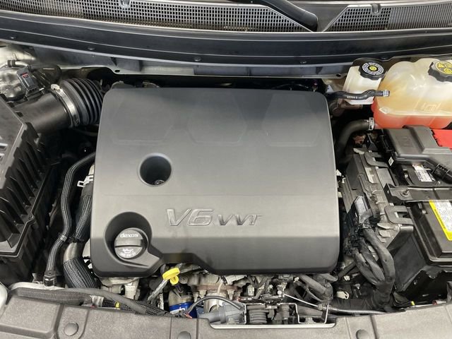 Used 2021 Chevrolet Traverse LS image 28