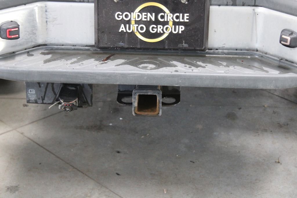 Used 2014 Nissan Frontier SV image 13