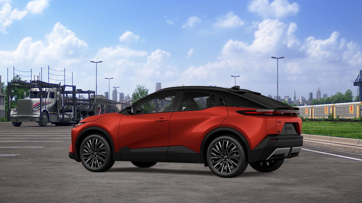 New 2026 Toyota C-HR image 7