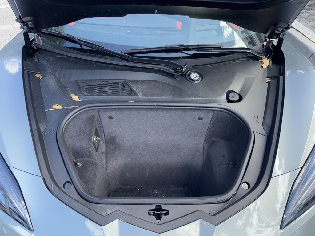 Used 2023 Chevrolet Corvette Stingray Preferred Cpe w/ Battery Protection Package image 11