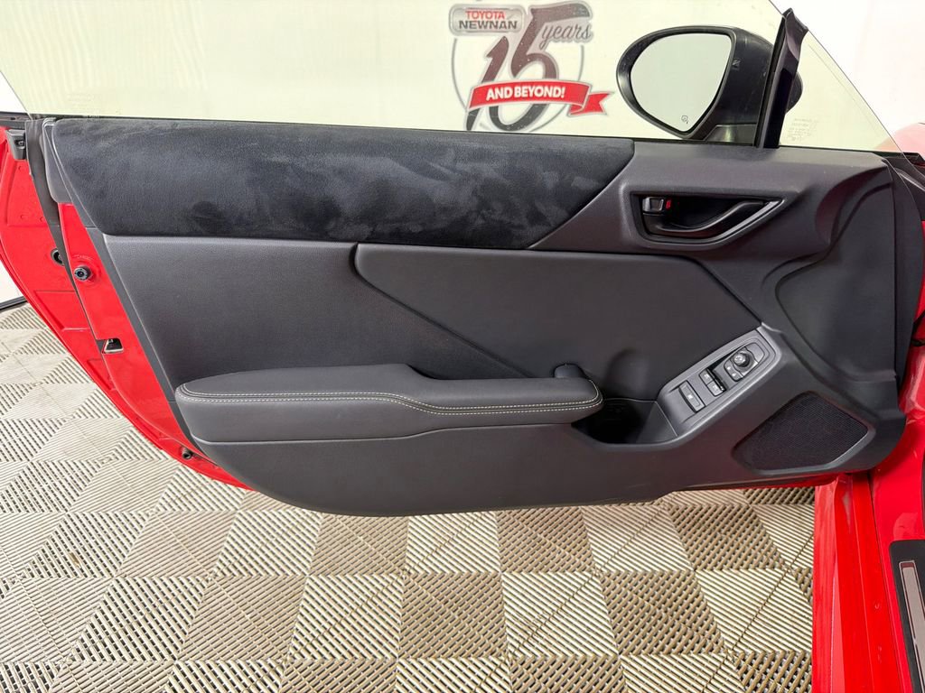 Used 2023 Toyota GR86 Premium RWD image 10