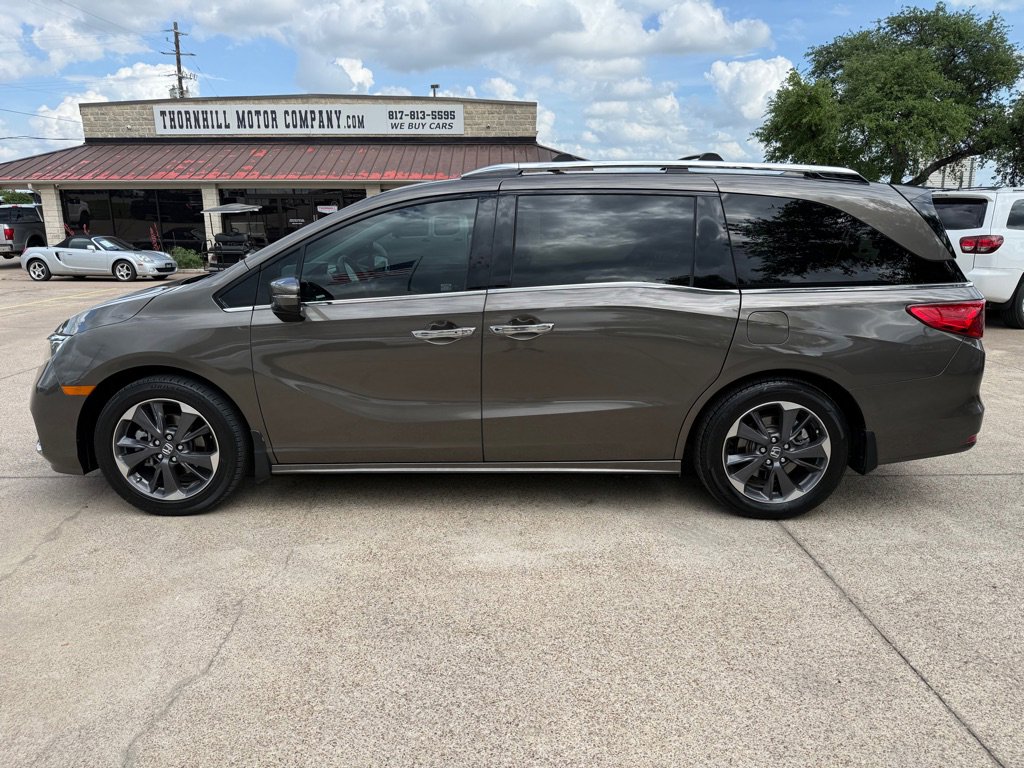 Used 2022 Honda Odyssey Elite image 4