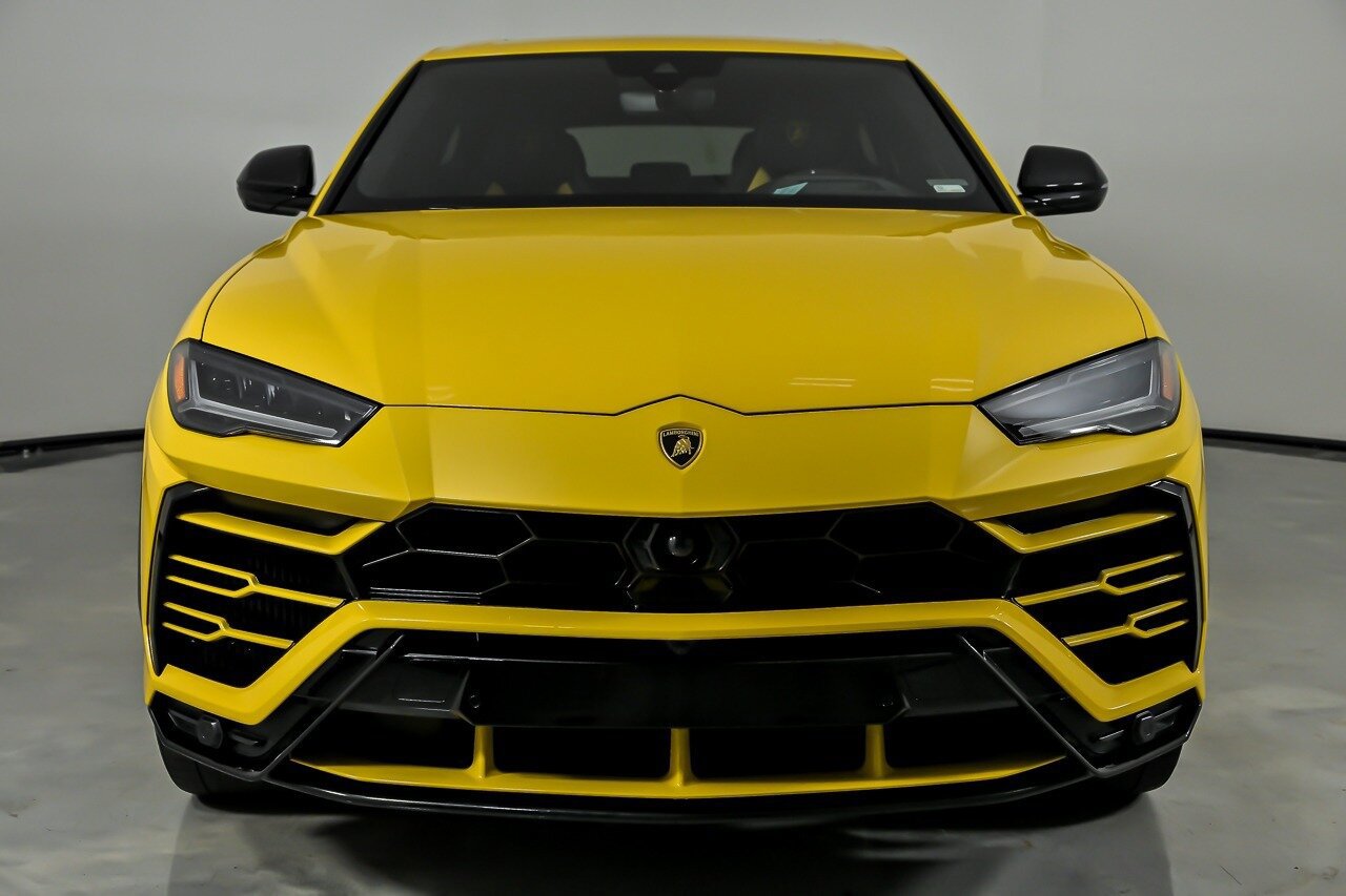 Used 2020 Lamborghini Urus AWD/4WD image 5