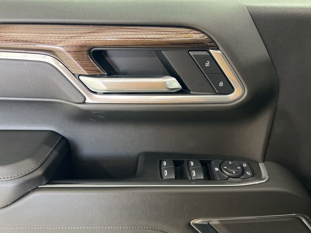 Used 2025 Chevrolet Silverado 1500 LT image 22
