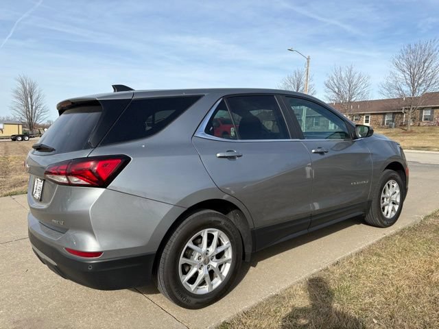 Used 2023 Chevrolet Equinox LT AWD/4WD image 4