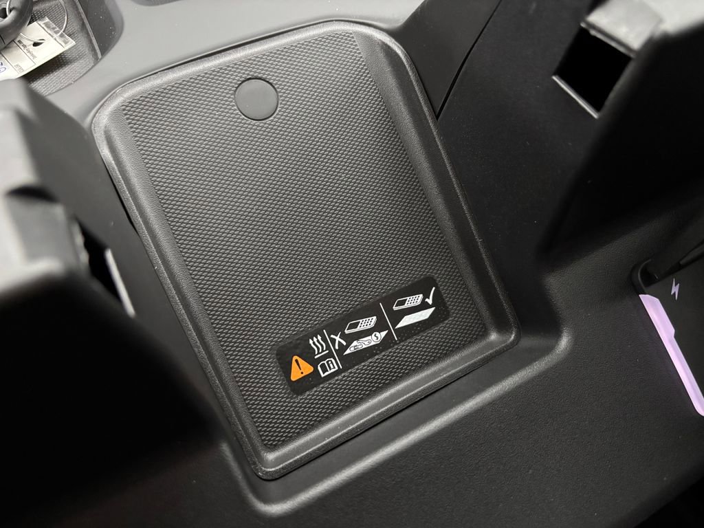 New 2026 GMC Sierra 1500 Elevation w/ Elevation Premium Package image 30