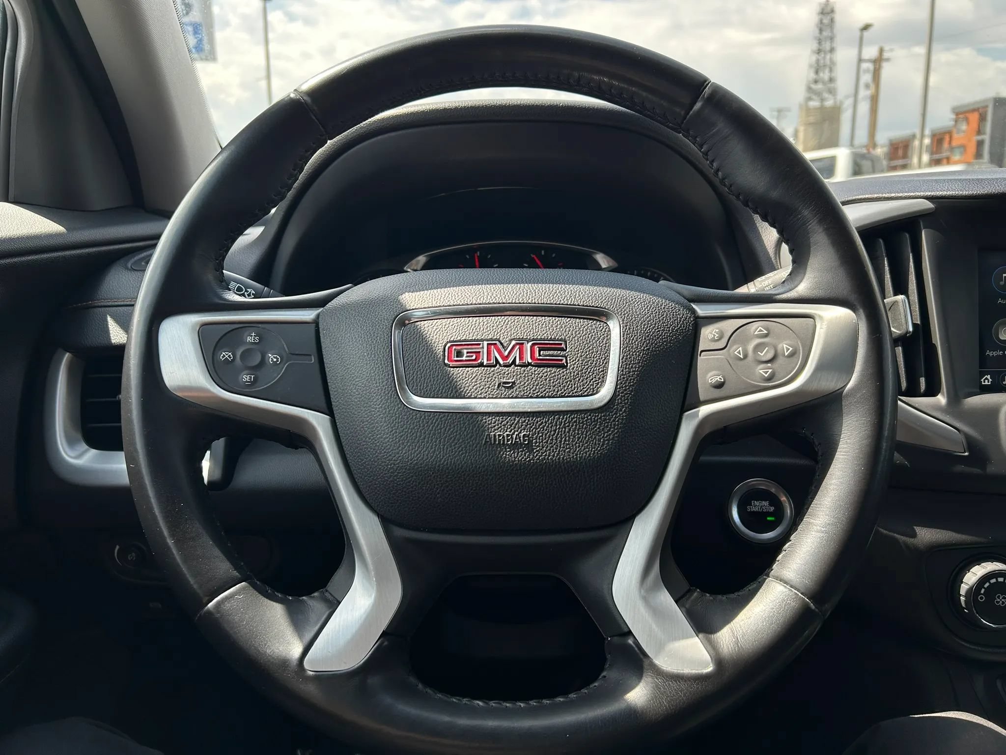 Used 2019 GMC Terrain SLE AWD/4WD image 16