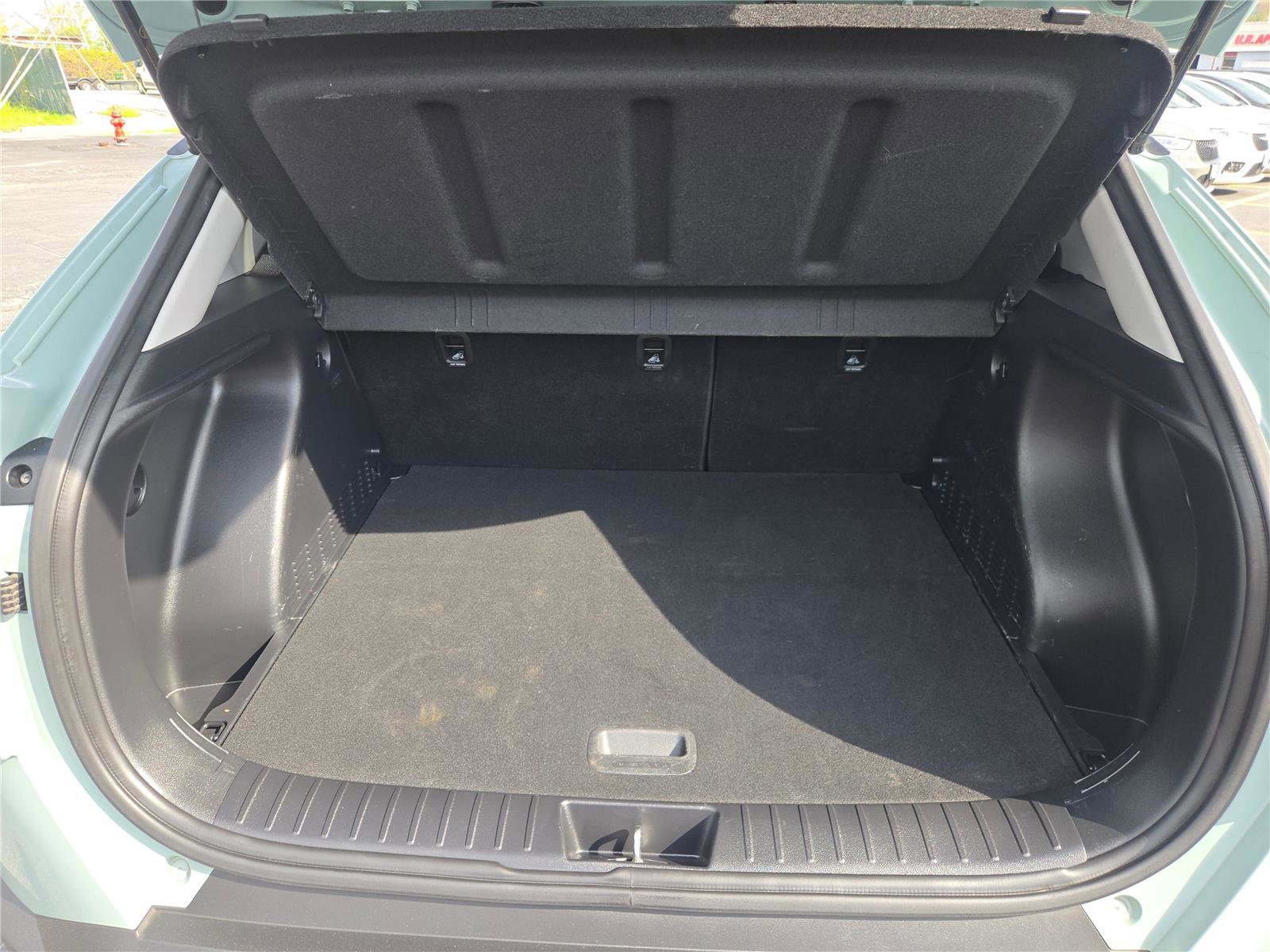 Used 2025 Hyundai Kona SEL AWD/4WD image 19