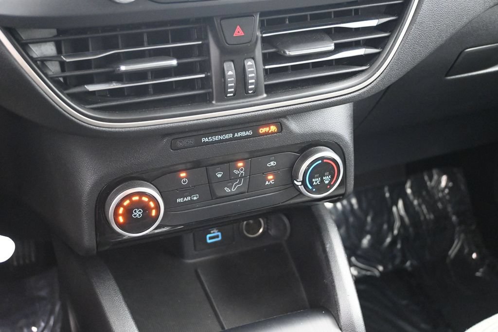 Used 2022 Ford Escape S AWD/4WD image 18