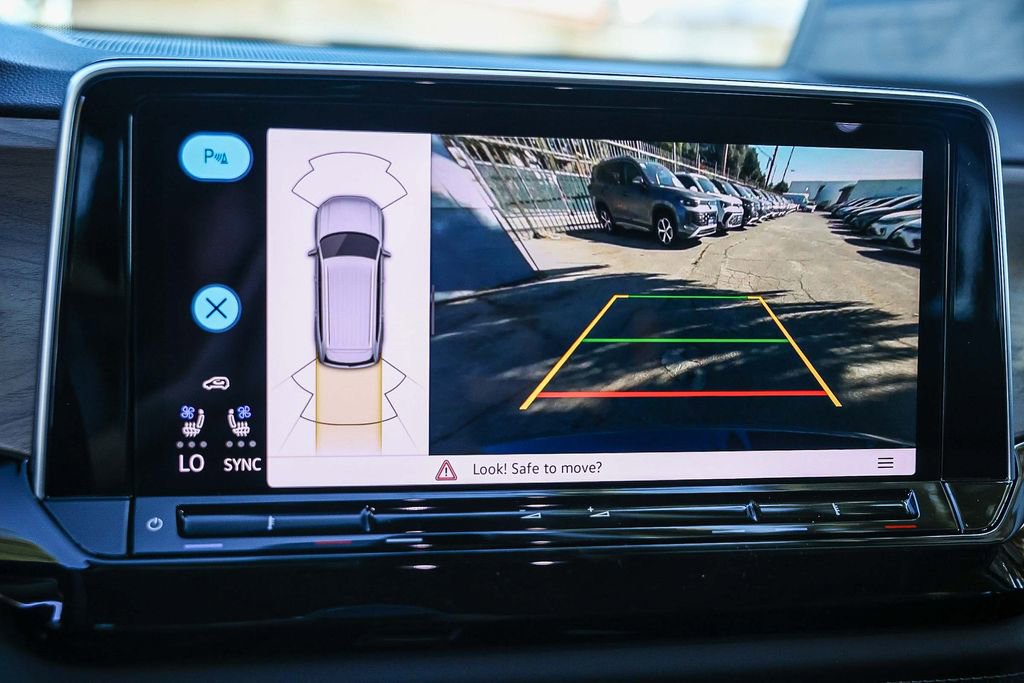 New 2026 Volkswagen Atlas SE image 35