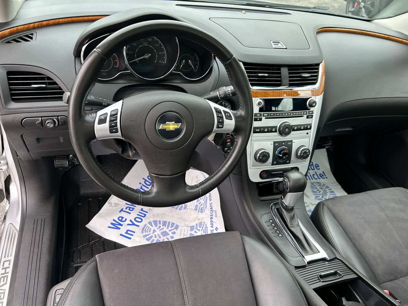 Used 2011 Chevrolet Malibu LT FWD image 14