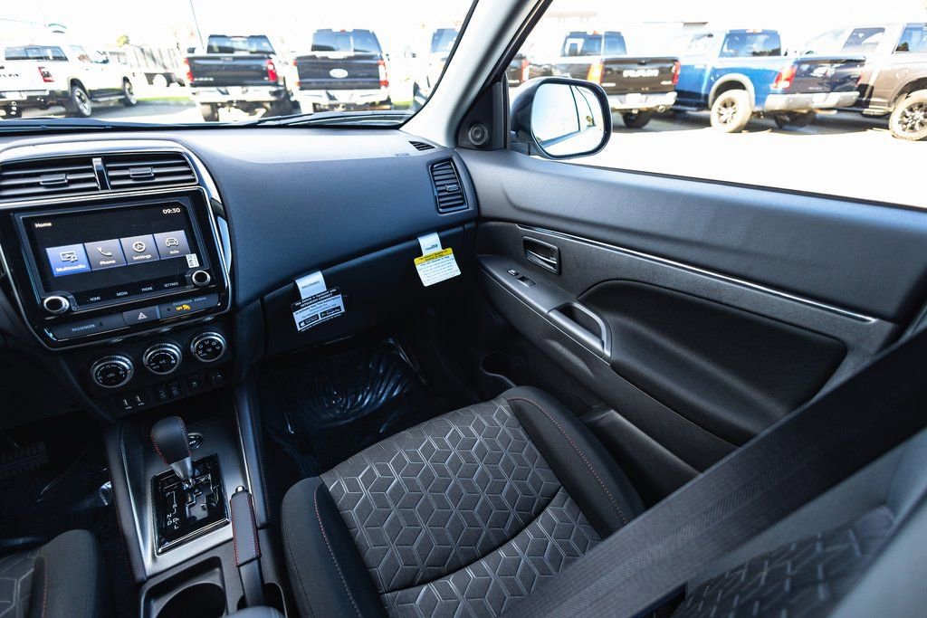 New 2026 Mitsubishi Outlander Sport AWD image 24