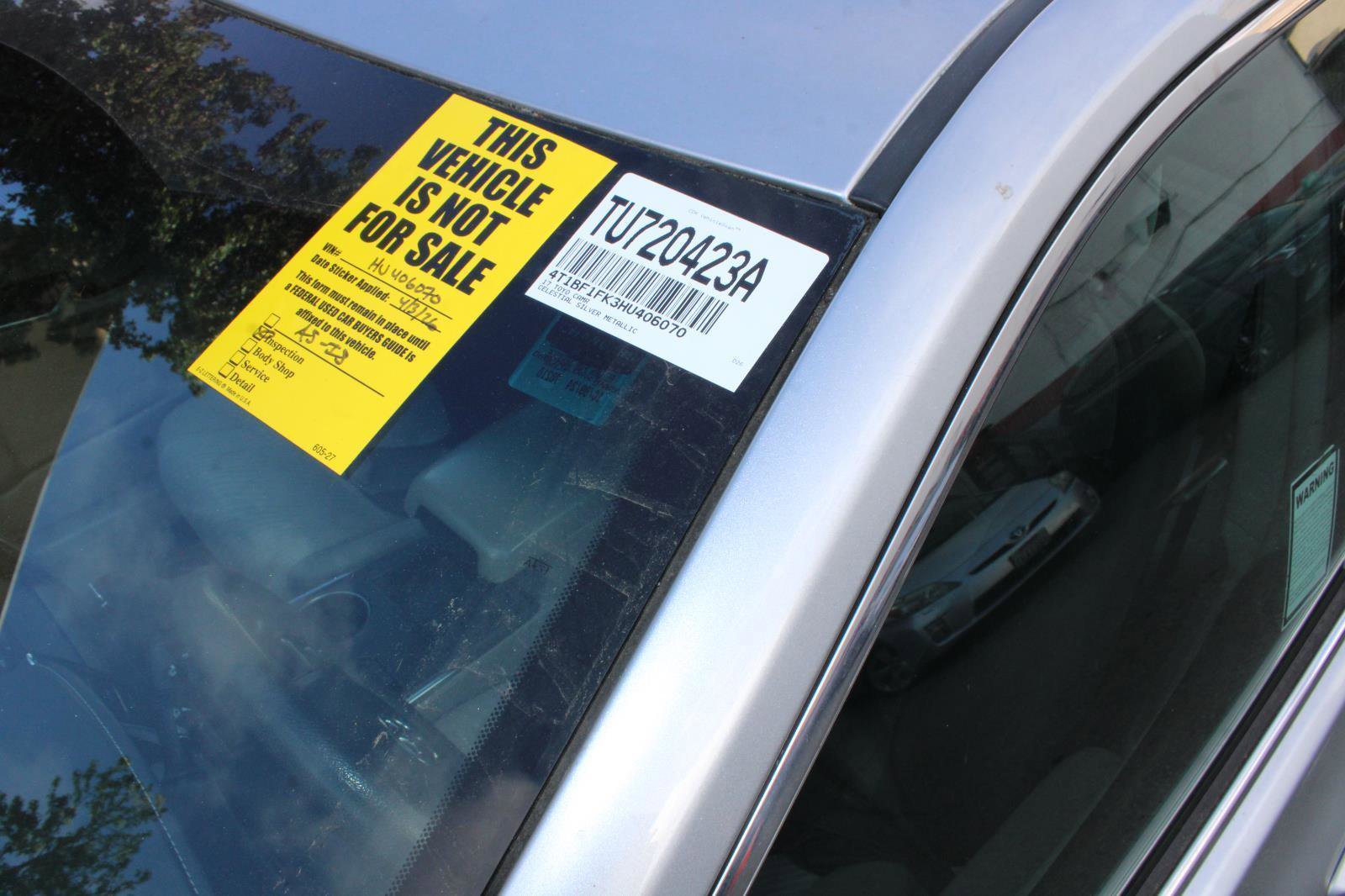 Used 2017 Toyota Camry LE image 17