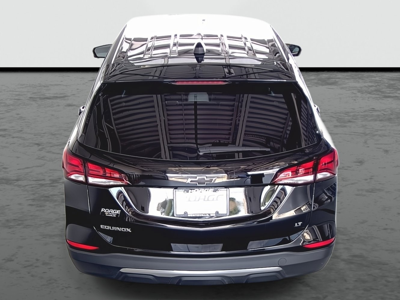 Used 2023 Chevrolet Equinox LT FWD image 3