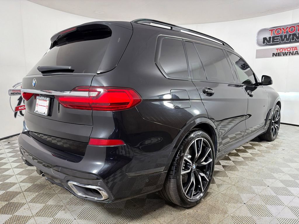 Used 2020 BMW X7 xDrive40i w/ M Sport Package image 5