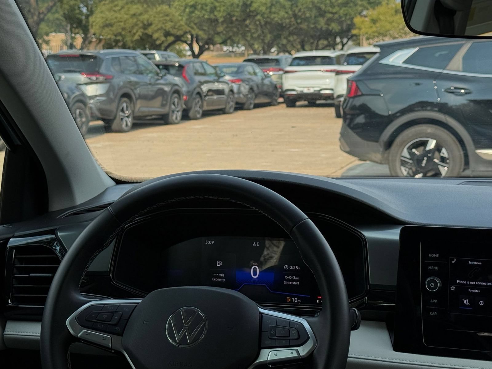 Used 2026 Volkswagen Taos S FWD image 33