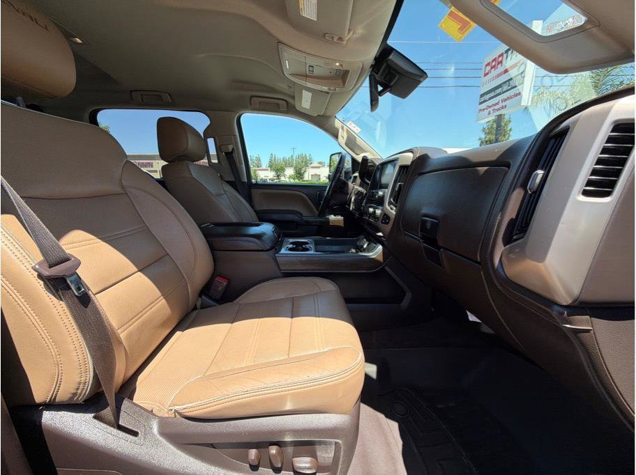 Used 2018 GMC Sierra 3500 Denali w/ Duramax Plus Package AWD/4WD image 14