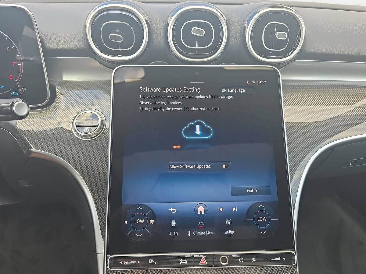 New 2026 Mercedes-Benz C 300 4MATIC Sedan image 20