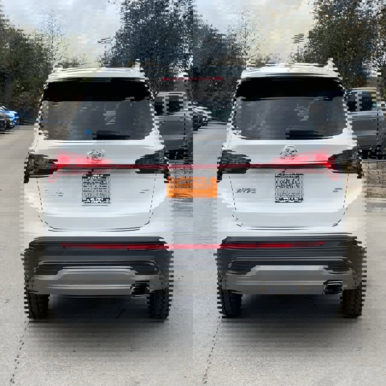 Used 2023 Hyundai Santa Fe SEL image 5