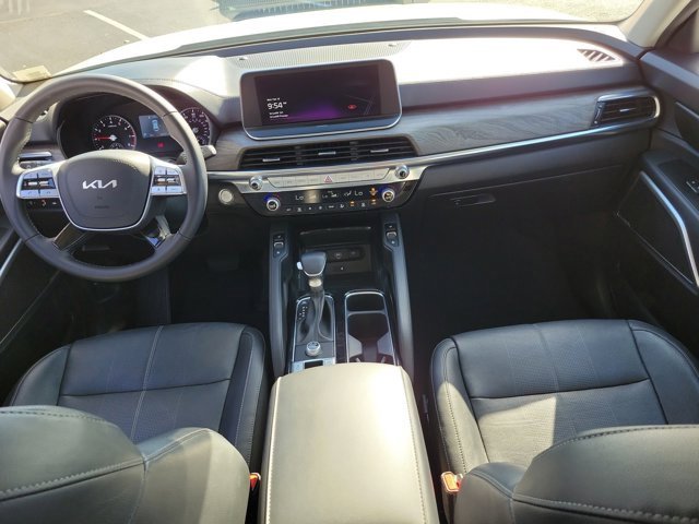 Used 2022 Kia Telluride EX w/ EX Premium Package image 2