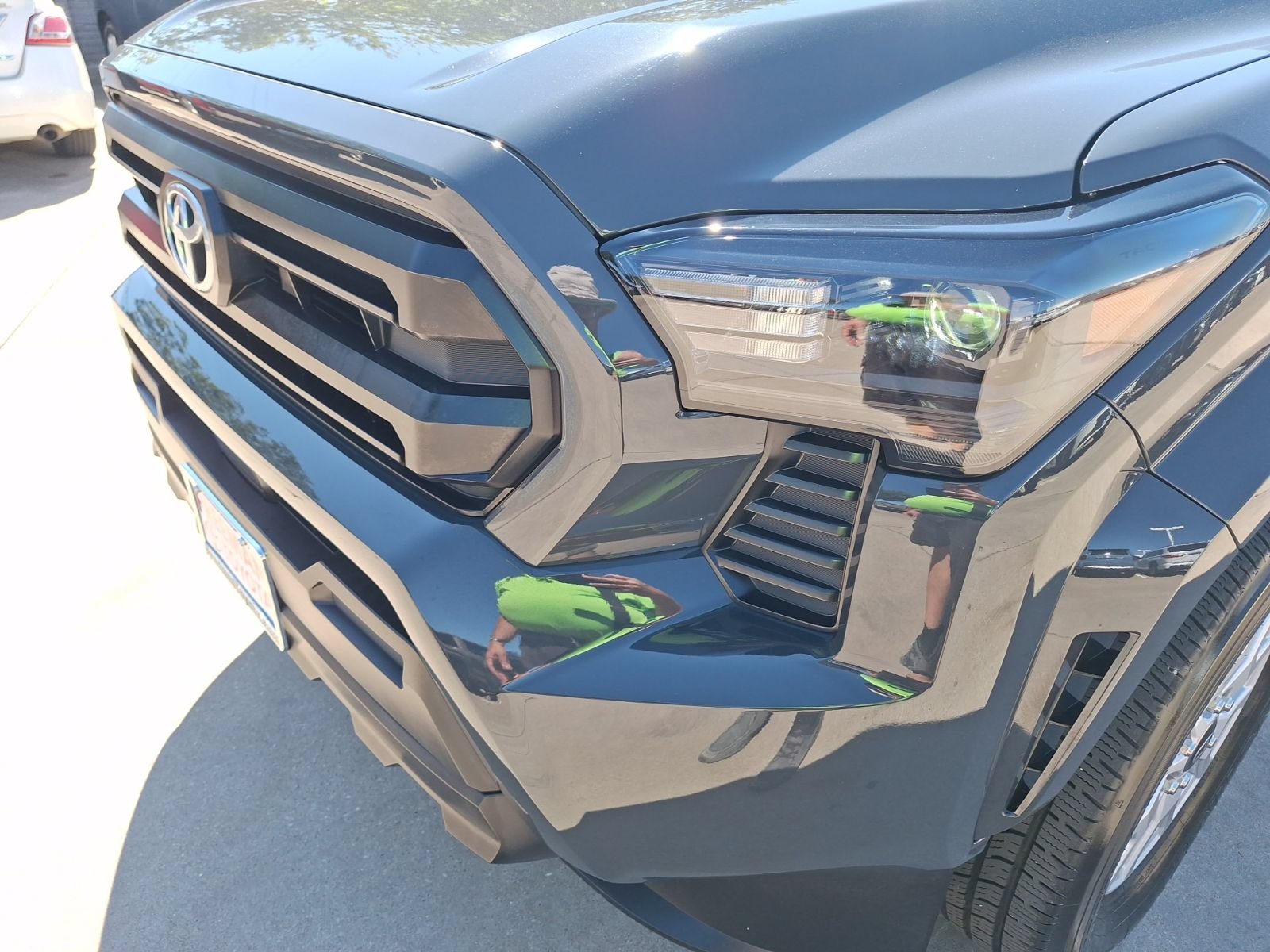 Used 2025 Toyota Tacoma SR RWD image 10