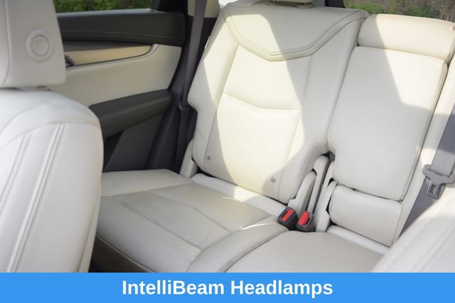 Used 2017 Cadillac XT5 Luxury w/ Driver Awareness Package FWD image 14