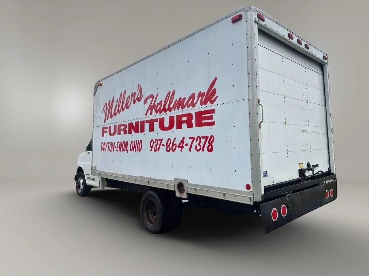 Used 2000 Chevrolet Express 3500 image 3