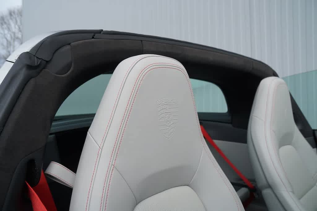 Used 2024 Porsche 911 Targa 4S AWD/4WD image 40
