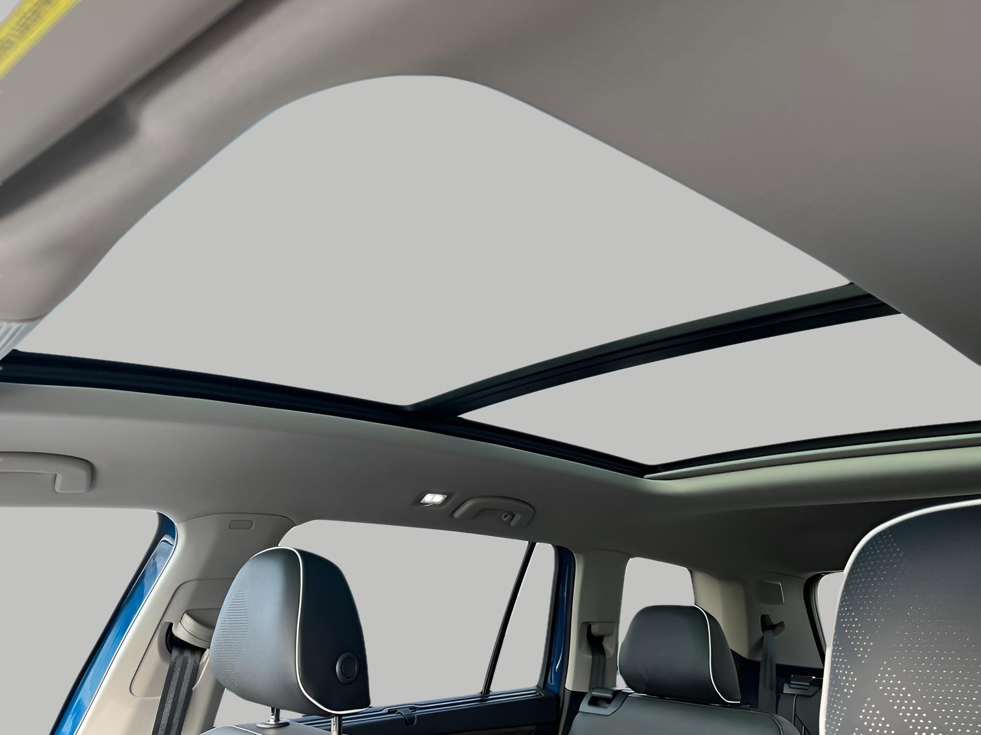 New 2026 Volkswagen Atlas SEL Premium R-Line image 22