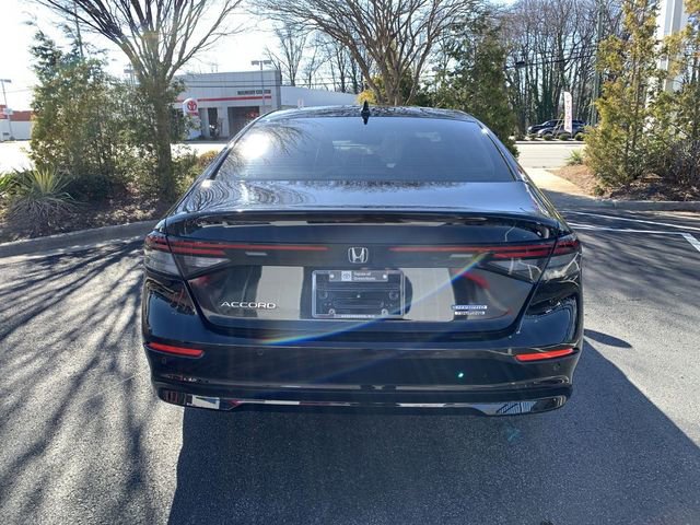 Used 2025 Honda Accord Touring image 7