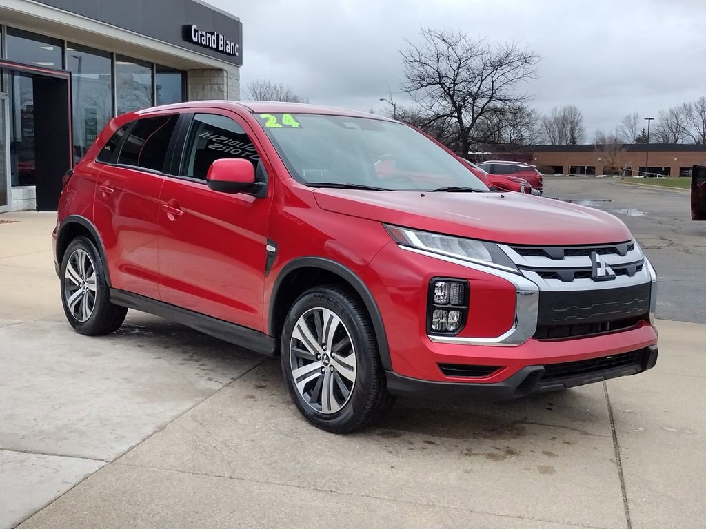 Used 2024 Mitsubishi Outlander Sport ES image 3