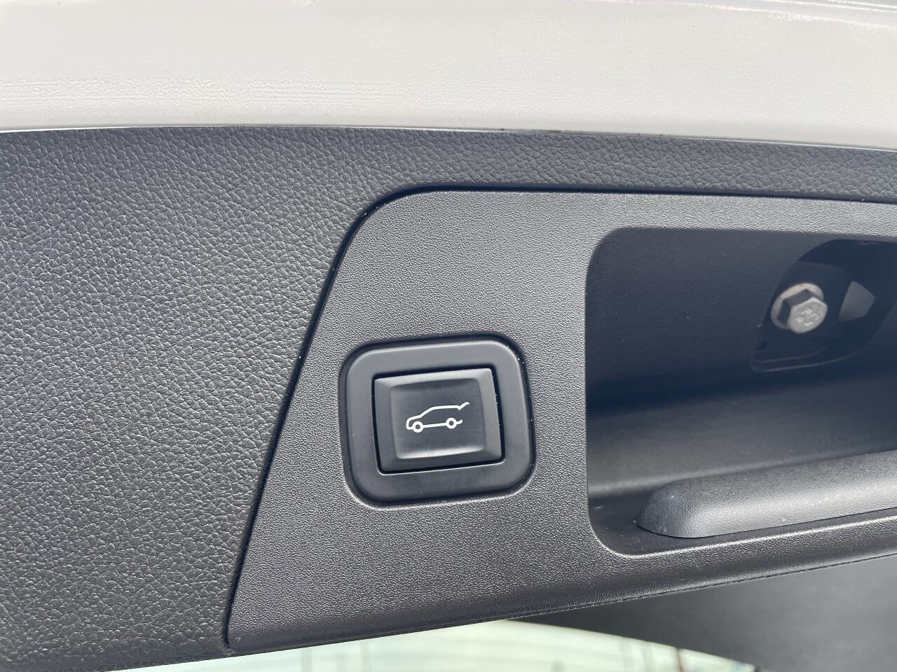 Used 2017 Buick Envision Premium w/ Driver Confidence Package AWD/4WD image 7