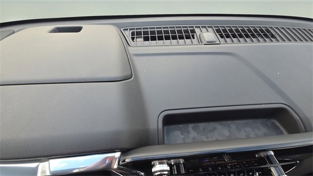 New 2026 GMC Canyon Elevation w/ Convenience Package image 9