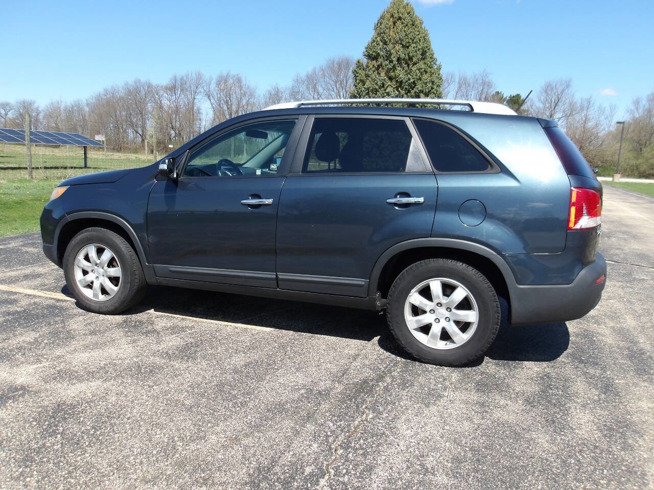 Used 2011 Kia Sorento LX FWD image 12