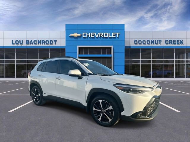 Used 2024 Toyota Corolla Cross XSE w/ Convenience Package image 2