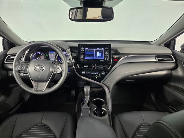 Used 2024 Toyota Camry SE w/ Convenience Package FWD image 31