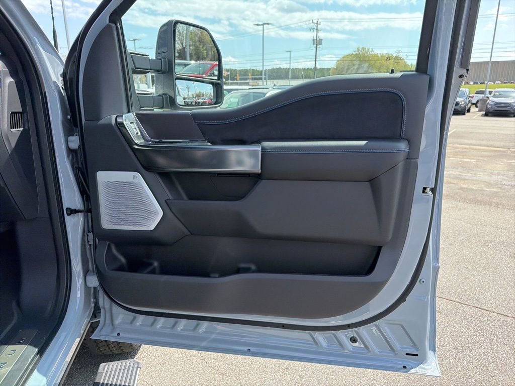 New 2026 Ford F250 Platinum image 23
