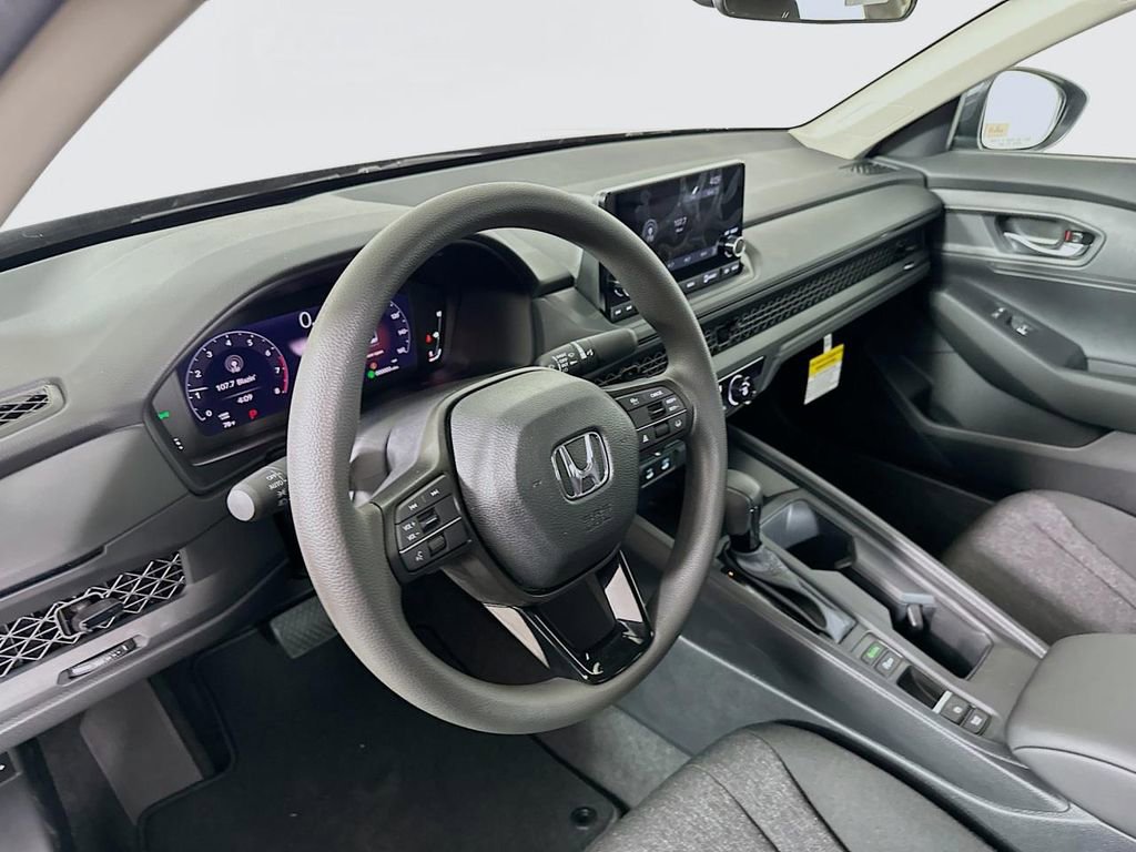 Used 2025 Honda Accord LX image 10