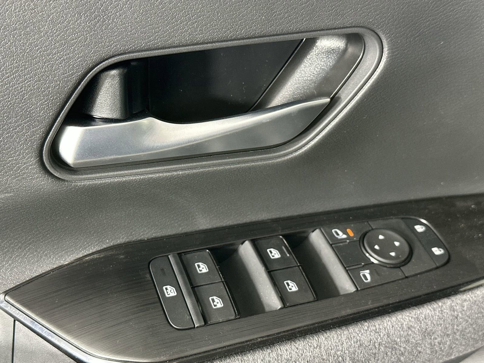 New 2026 Nissan Kicks SV FWD image 13