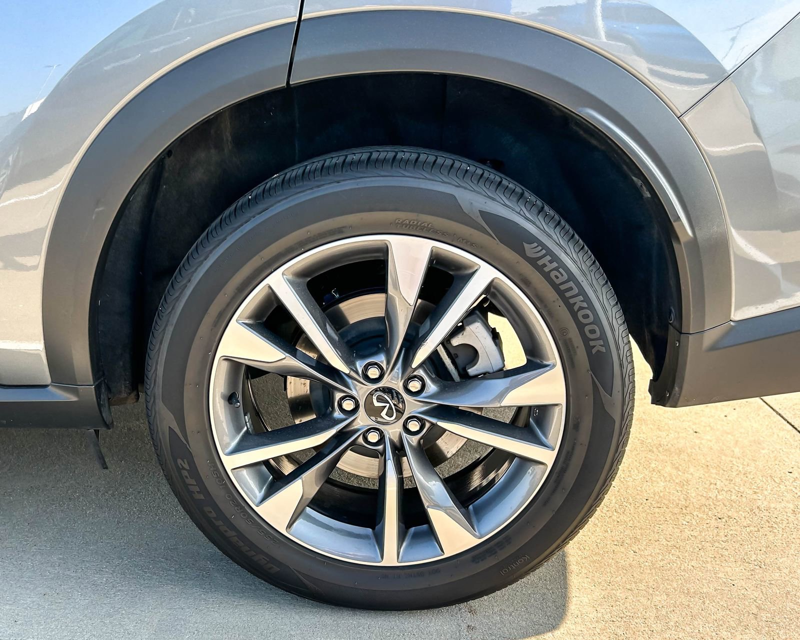 Certified 2024 INFINITI QX60 Luxe image 24