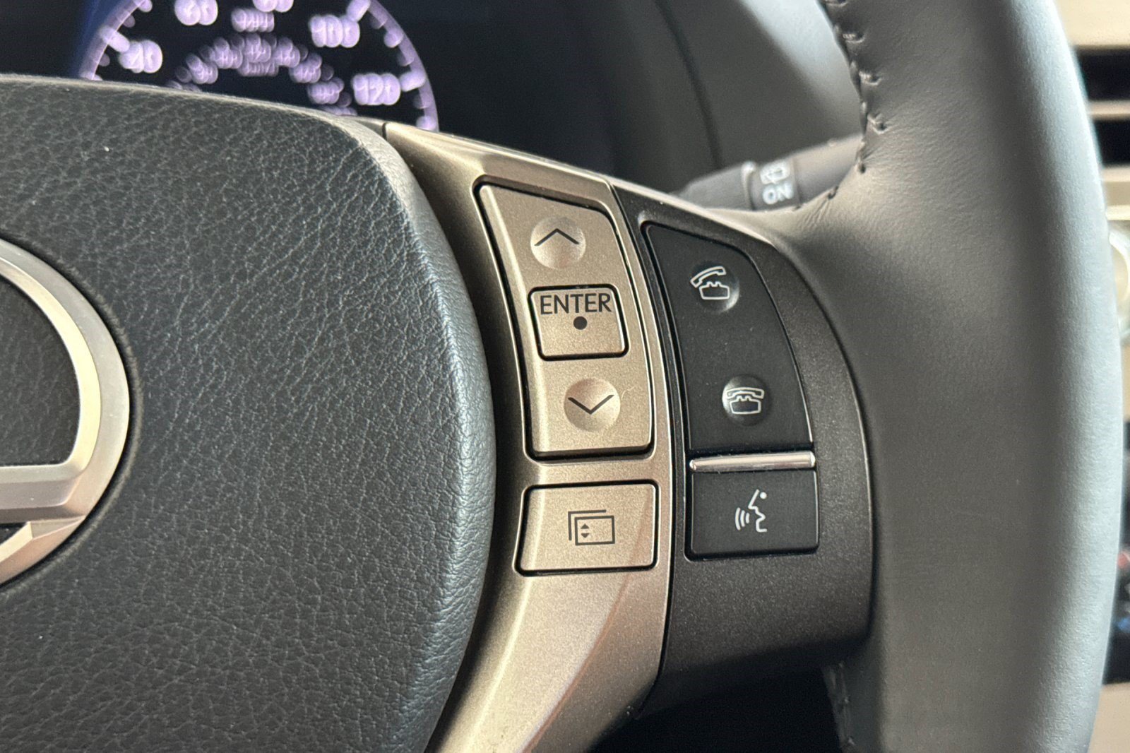 Used 2014 Lexus RX 350 AWD w/ Navigation Package image 32