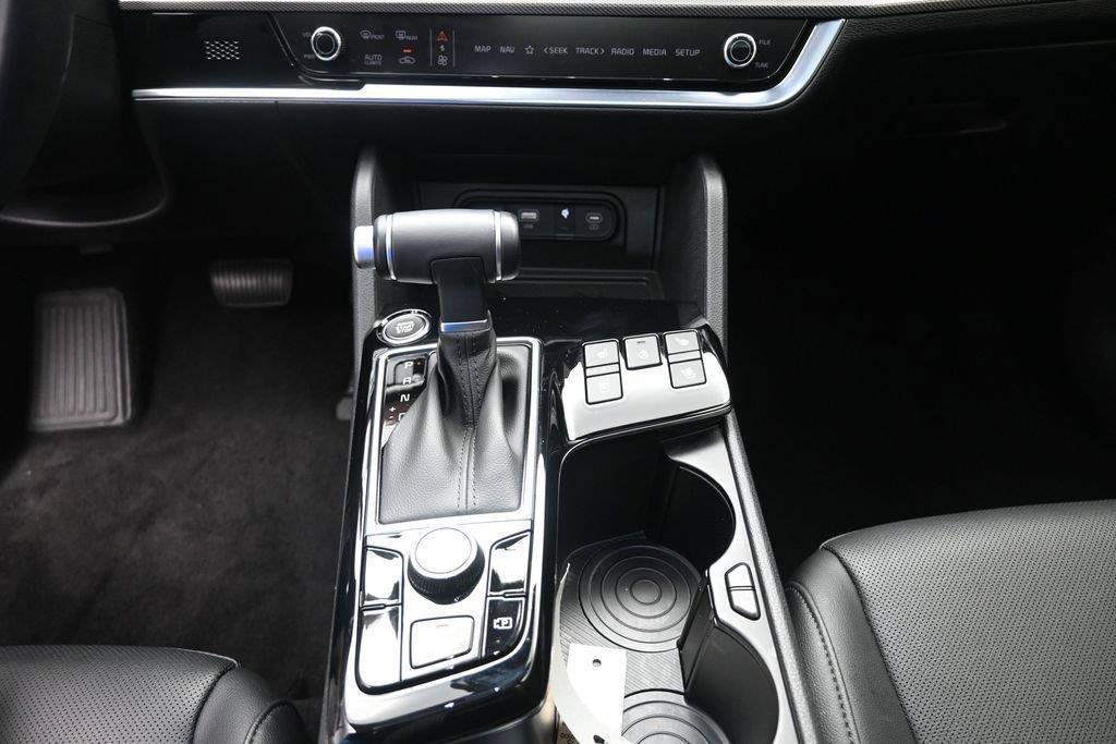 Used 2025 Kia Sportage SX FWD image 13