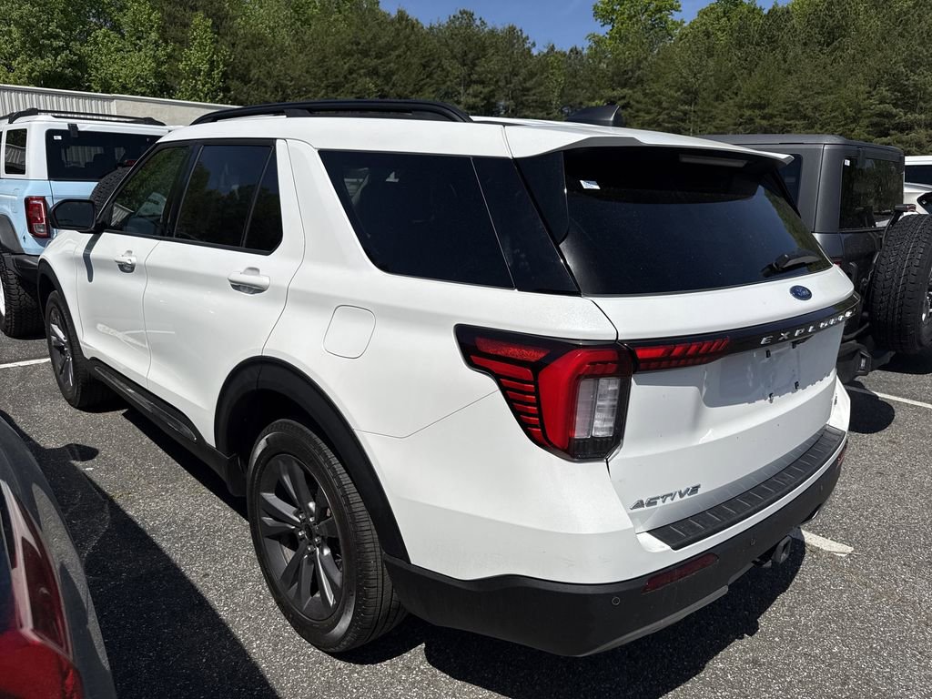 Used 2025 Ford Explorer Active w/ Active Comfort Package AWD/4WD image 22