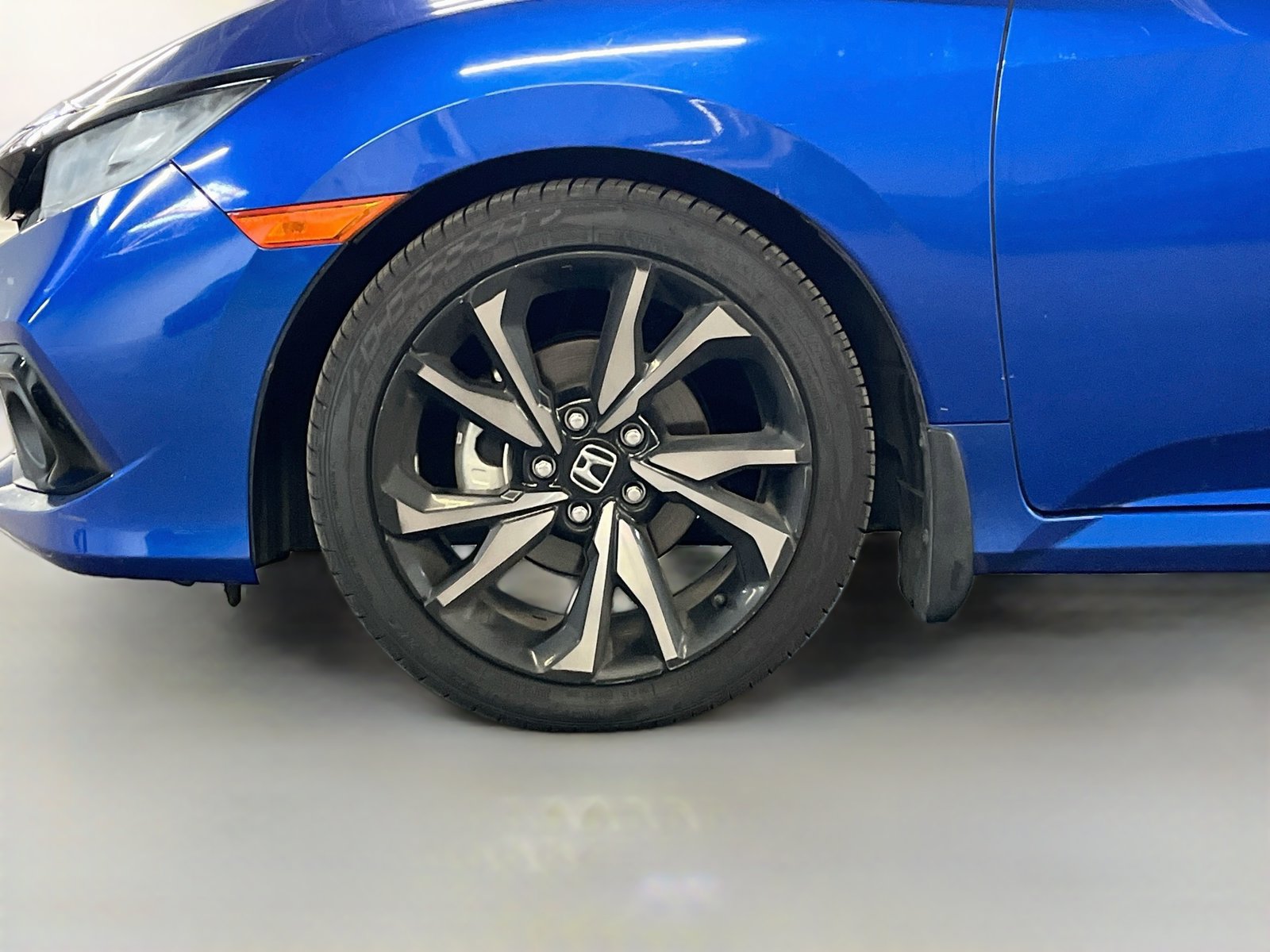 Used 2020 Honda Civic Sport image 28